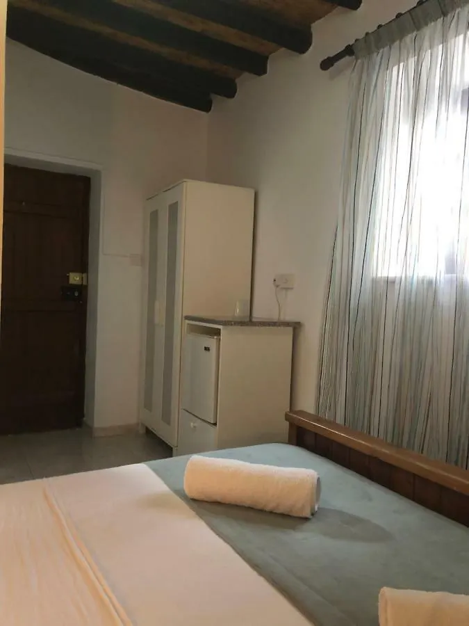 Couette-café Villa Thermopilon Larnaca