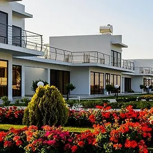 Ξενοδοχείο με διαμερίσματα Cosmopolis Multi-venue, Λάρνακα