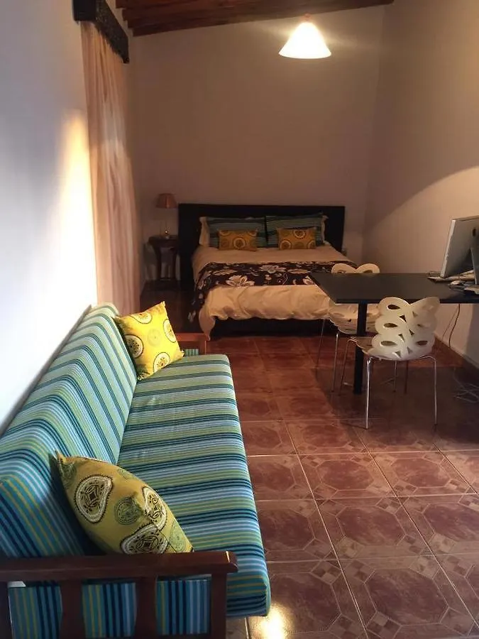 Nocleg ze śniadaniem Villa Thermopilon Larnaca