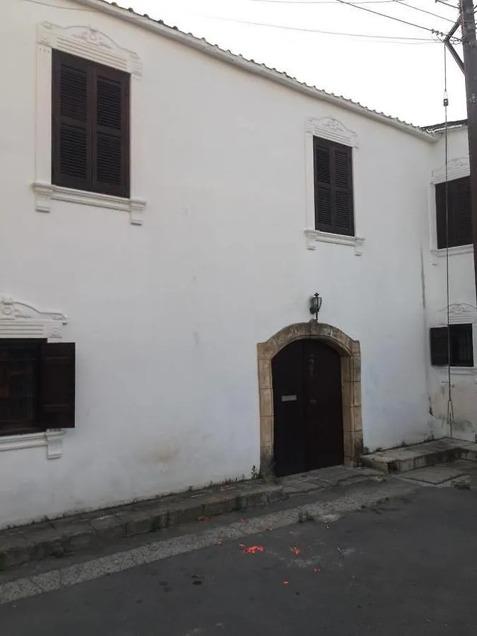 Villa Thermopilon Larnaca 0*,  Cypr
